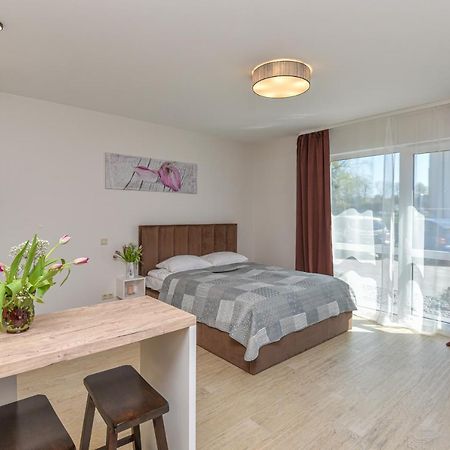 Egitos Apartamentai Паланга Экстерьер фото