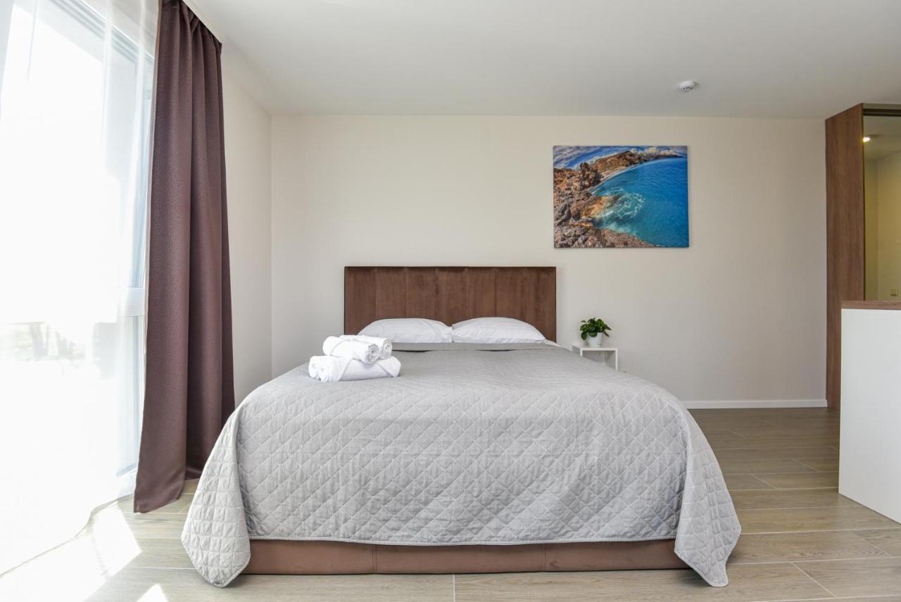Egitos Apartamentai Паланга Экстерьер фото