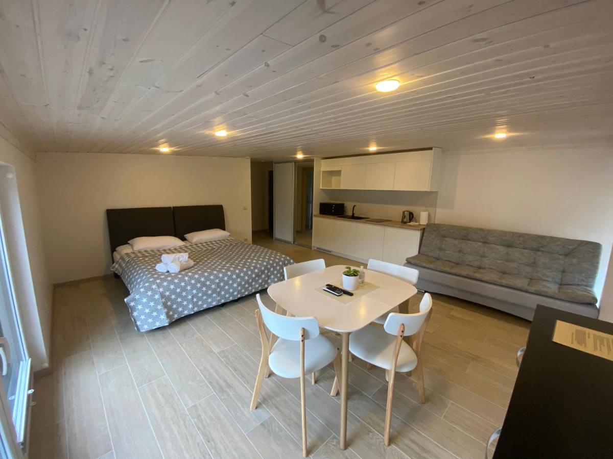 Egitos Apartamentai Паланга Экстерьер фото